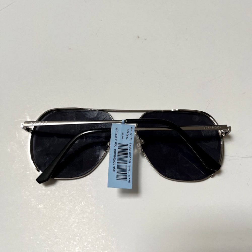 New GUESS Double Bridge Aviator Sunglasses GO00064 Silver Black Lens - Picture 5 of 7